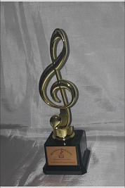 Gold music note award