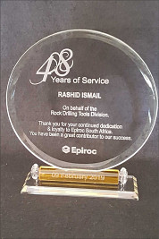 Round Crystal Award with a yellow crystal base detail